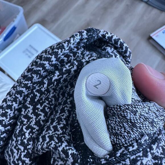 Lululemon black white houndstooth Ankle wunder under legging size 2 yoga - Picture 4 of 7